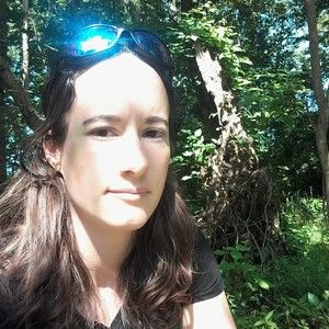 Meet your Posher, Caroline